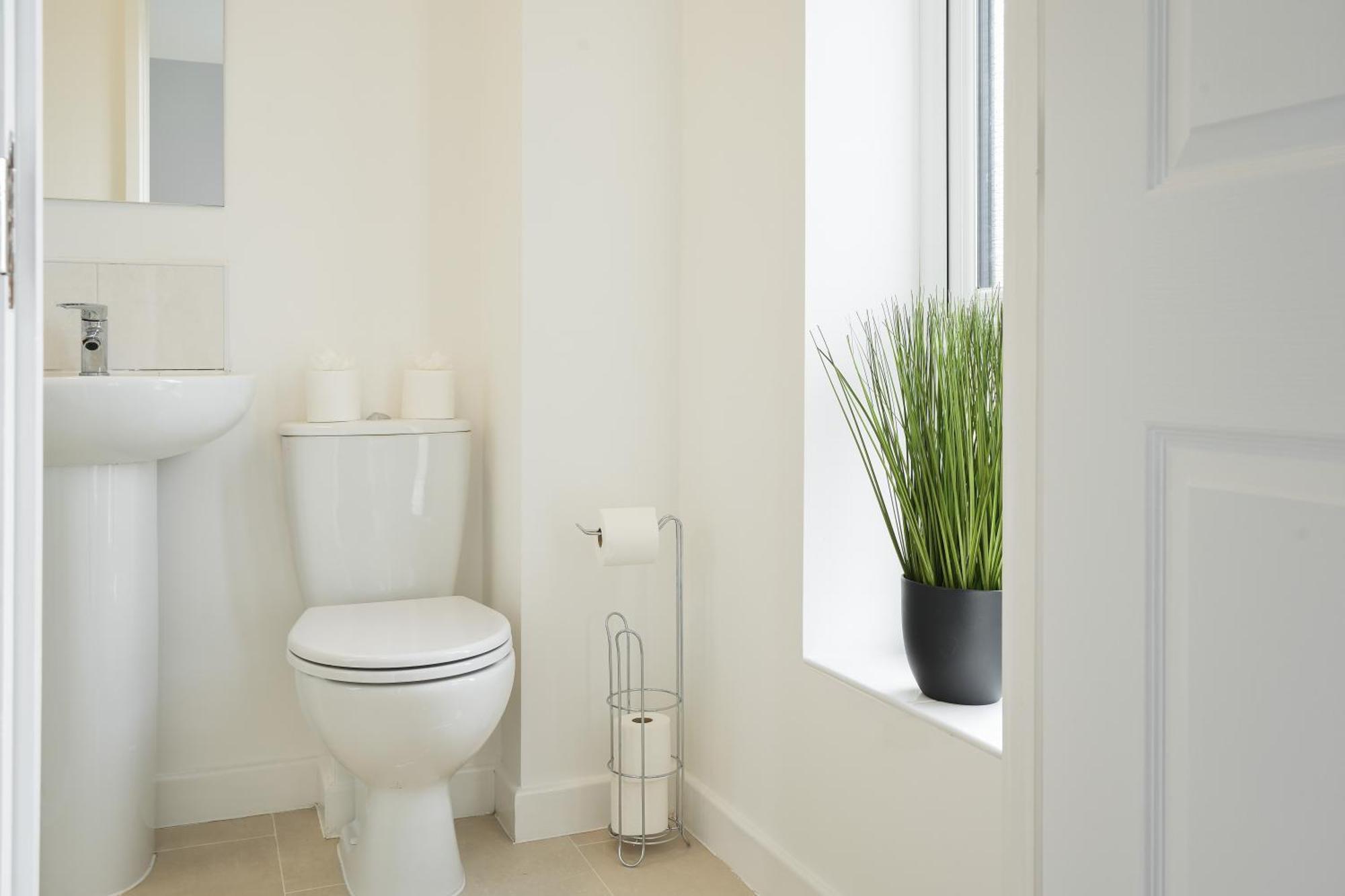 Mersey Way, Spacious 3 Bed Home, Close To Sheffield City Centre & Free Driveway Parking - Perfect For Workers, Groups & Families - Hosted By Stay Host Save Экстерьер фото
