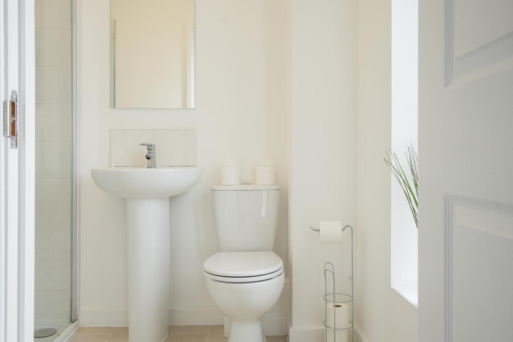 Mersey Way, Spacious 3 Bed Home, Close To Sheffield City Centre & Free Driveway Parking - Perfect For Workers, Groups & Families - Hosted By Stay Host Save Экстерьер фото