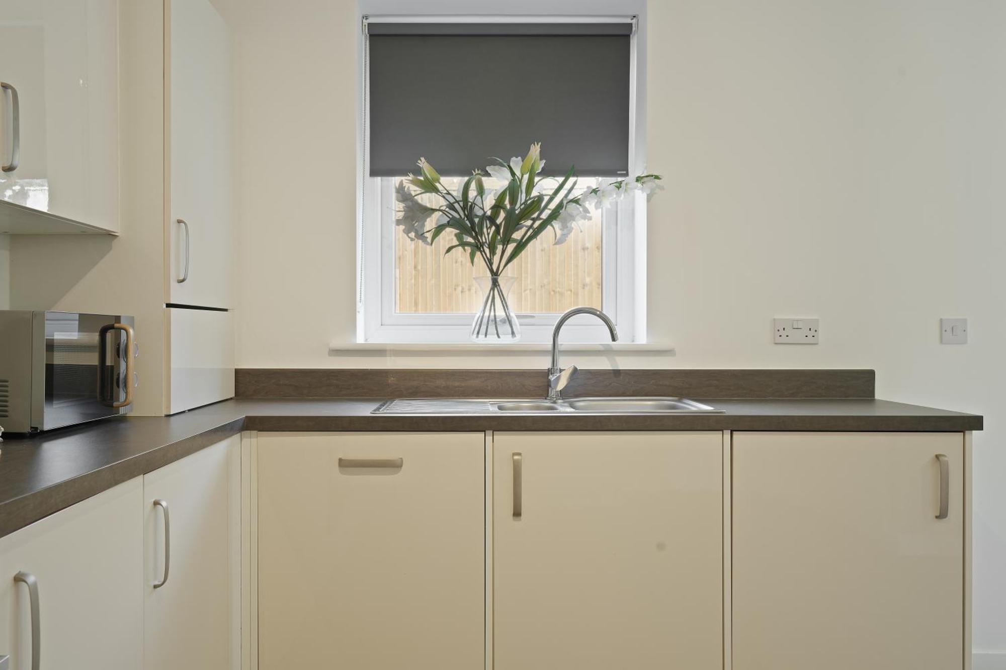 Mersey Way, Spacious 3 Bed Home, Close To Sheffield City Centre & Free Driveway Parking - Perfect For Workers, Groups & Families - Hosted By Stay Host Save Экстерьер фото
